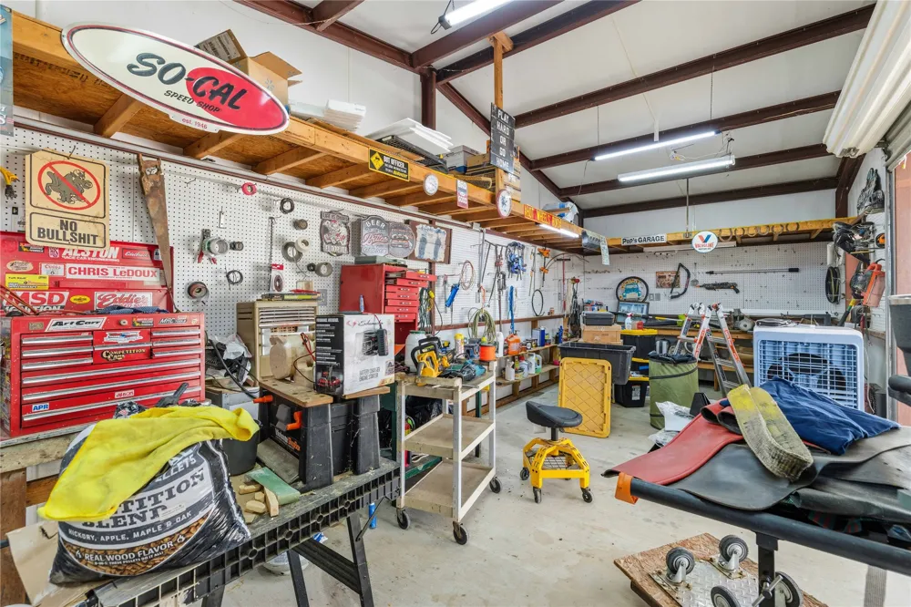 6976 Shamrock Drive Brownwood, TX 76801