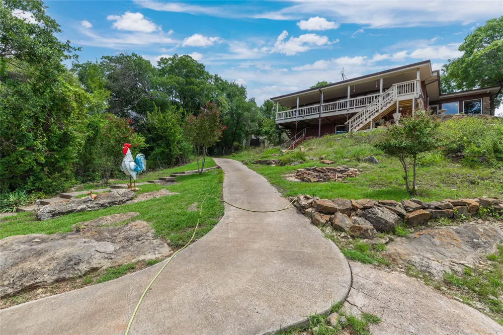 6976 Shamrock Drive Brownwood, TX 76801