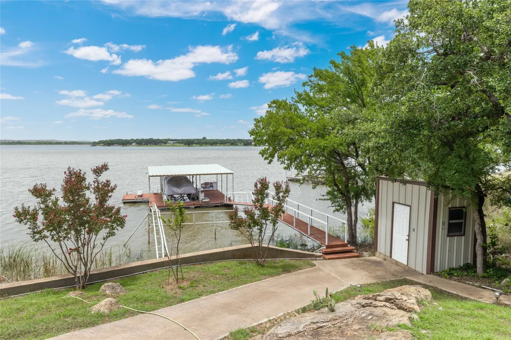 6976 Shamrock Drive Brownwood, TX 76801
