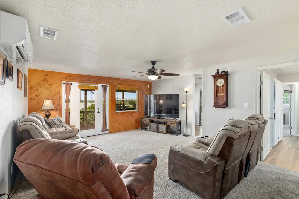 6976 Shamrock Drive Brownwood, TX 76801