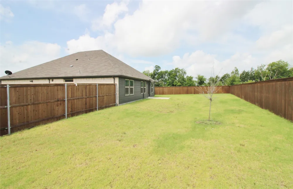 4208 Mountain Creek Drive Farmersville, TX 75442