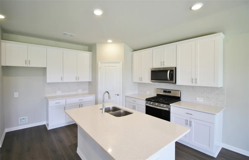 4208 Mountain Creek Drive Farmersville, TX 75442