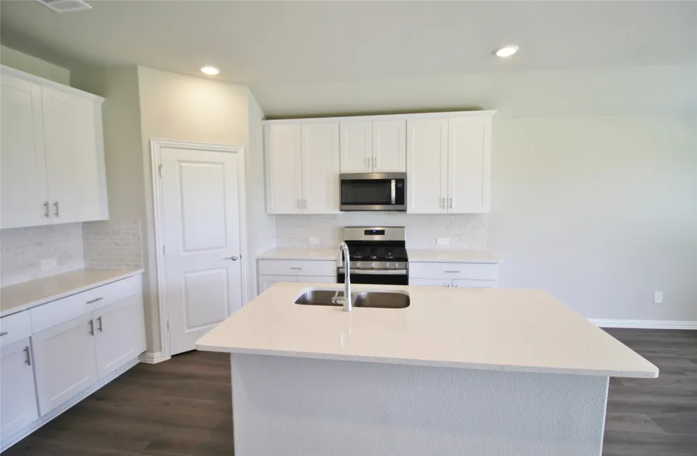 4208 Mountain Creek Drive Farmersville, TX 75442