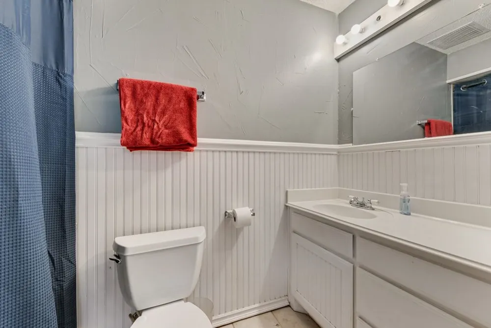 802 Spears Street Alvarado, TX 76009