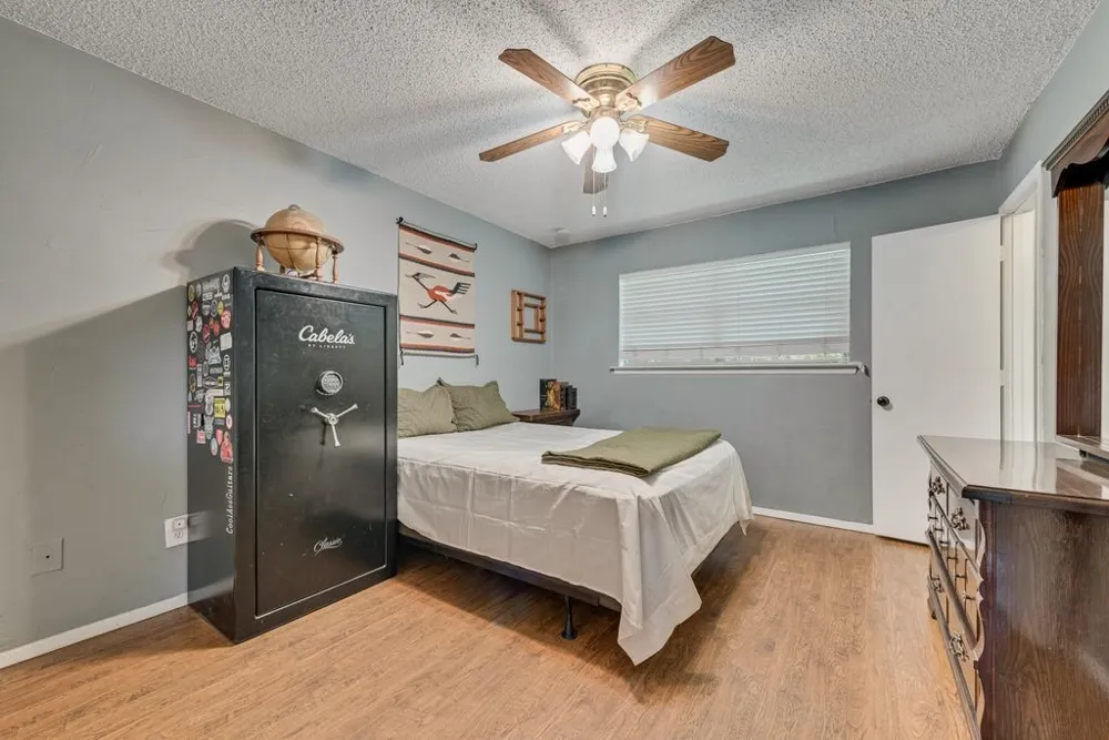 802 Spears Street Alvarado, TX 76009