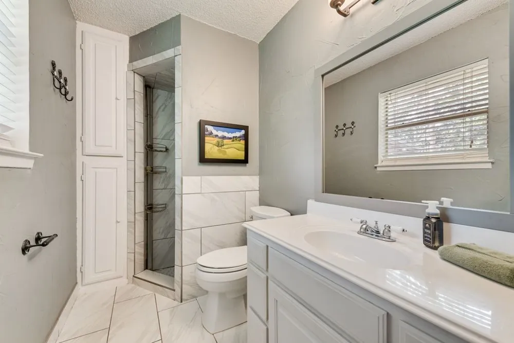 802 Spears Street Alvarado, TX 76009