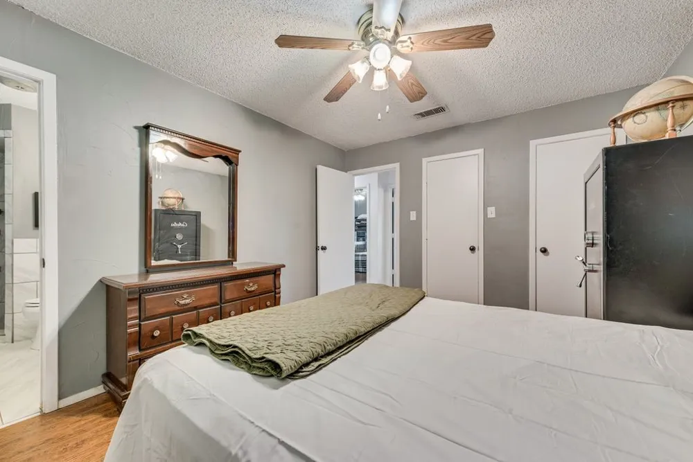 802 Spears Street Alvarado, TX 76009