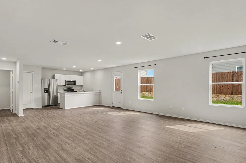123 Cooper Drive Cleburne, TX 76031