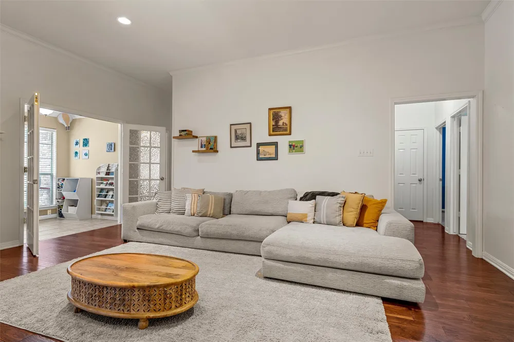 1112 Regina Drive Hewitt, TX 76643