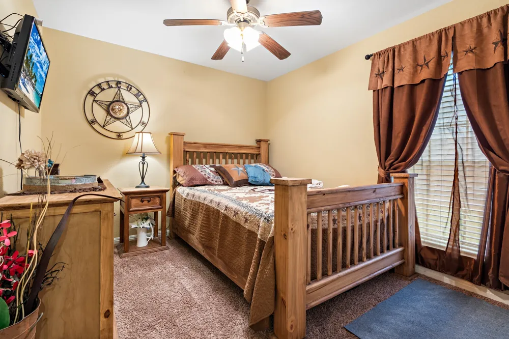 219 Oak Meadow Trail Waco, TX 76657