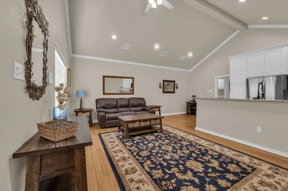 691 Park Street McGregor, TX 76657