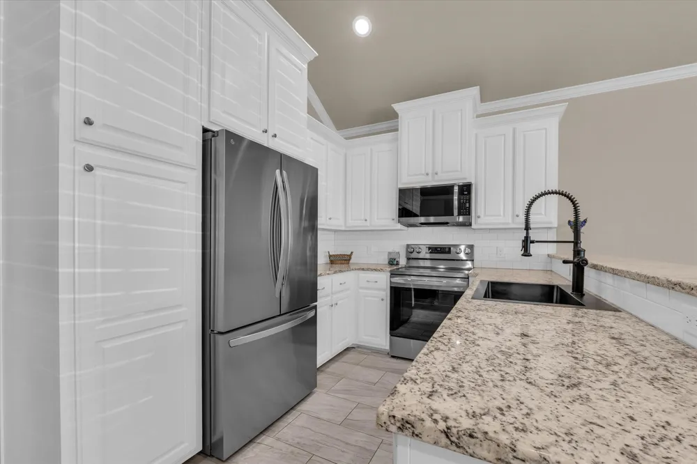691 Park Street McGregor, TX 76657