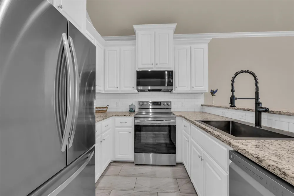 691 Park Street McGregor, TX 76657