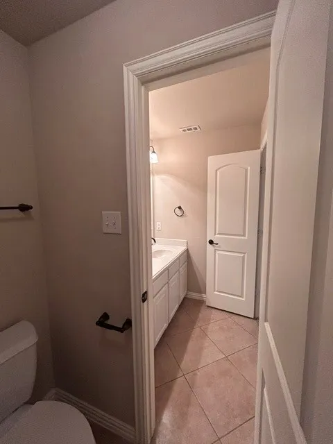 3004 Hereford Drive Lewisville, TX 75056