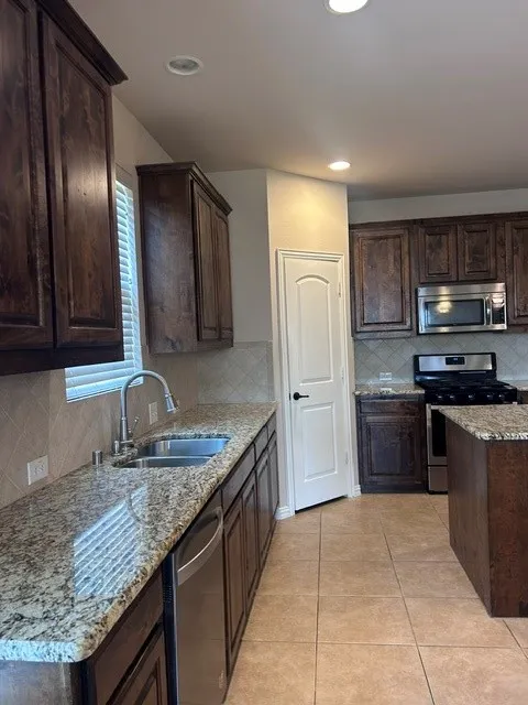 3004 Hereford Drive Lewisville, TX 75056