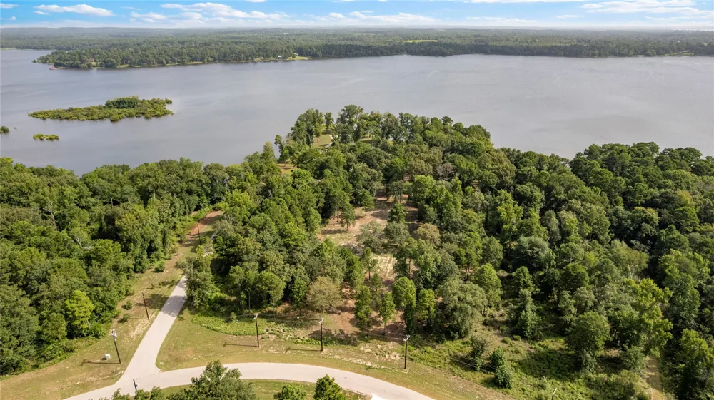 3168 Shadow Pine Drive Larue, TX 75770