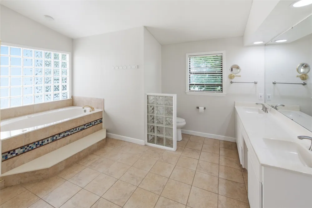 181 County Road 1747 Clifton, TX 76634