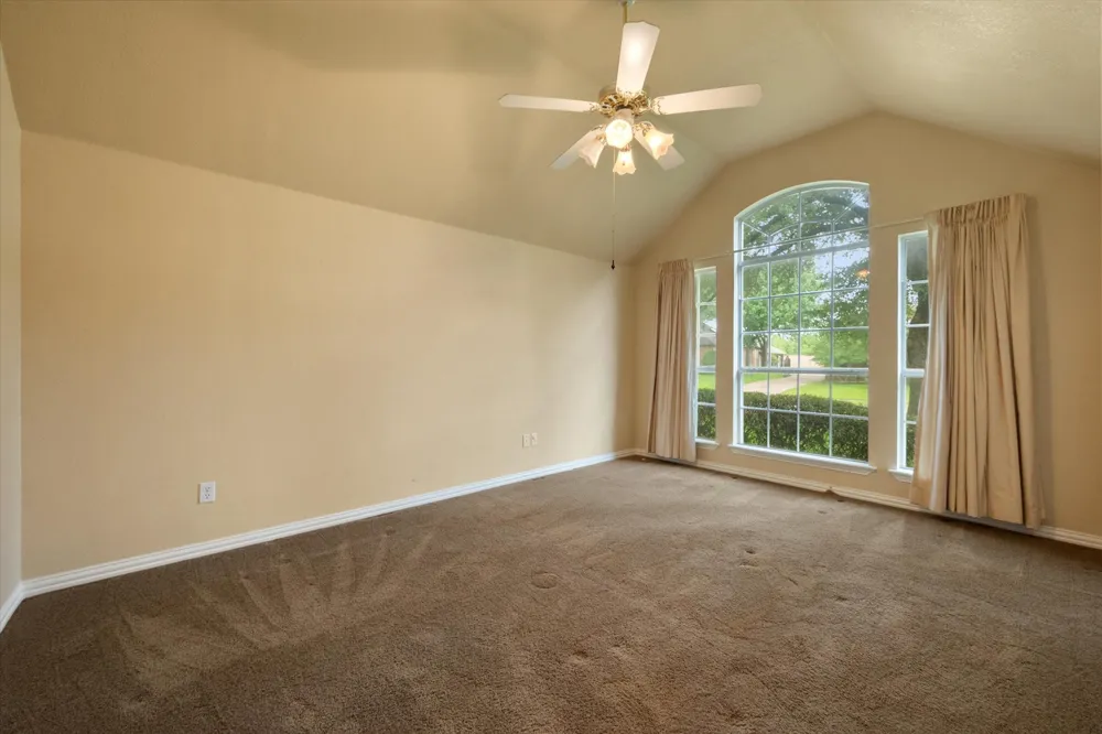 8904 Thornway Drive North Richland Hills, TX 76182