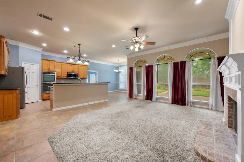 8904 Thornway Drive North Richland Hills, TX 76182