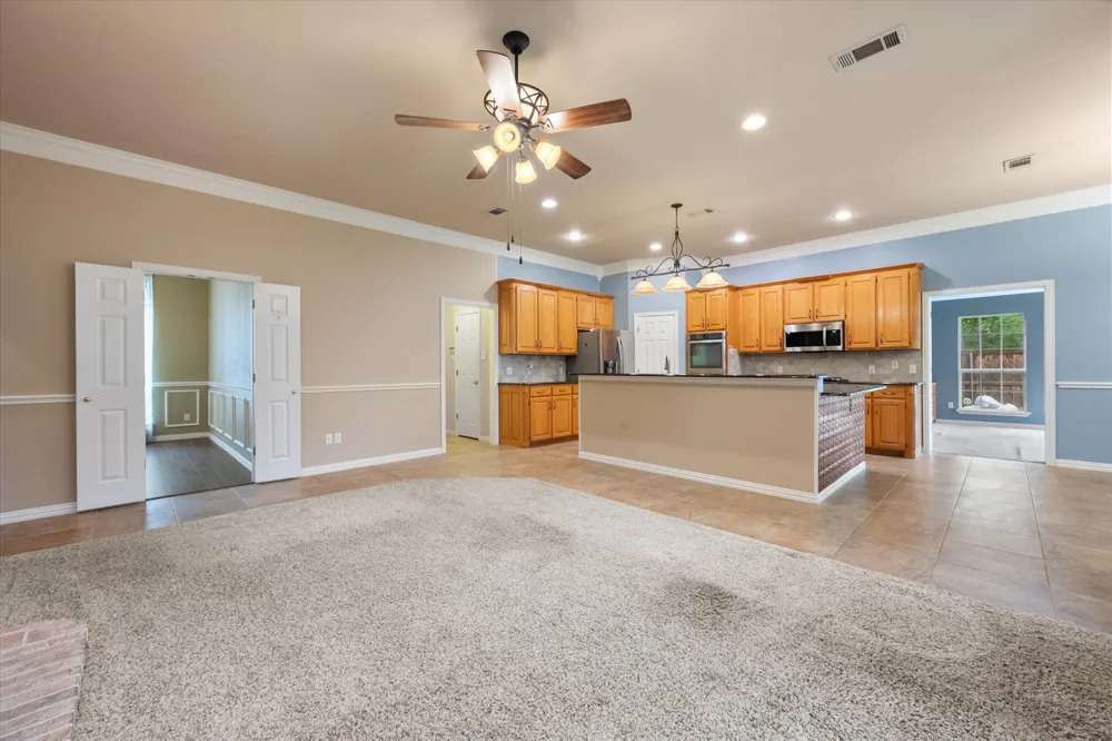 8904 Thornway Drive North Richland Hills, TX 76182