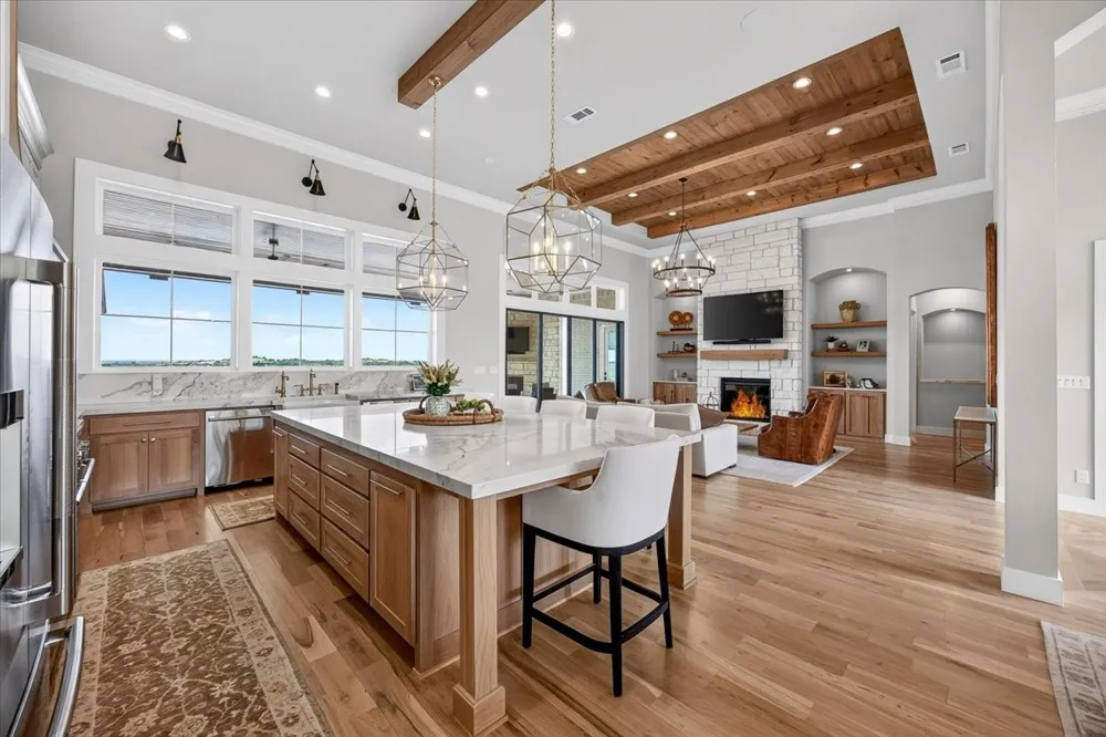 4005 Charleston Peak Aledo, TX 76008