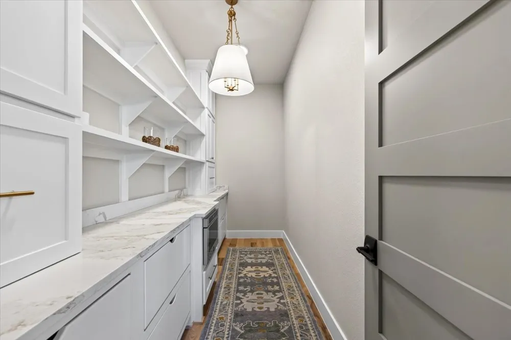 4005 Charleston Peak Aledo, TX 76008