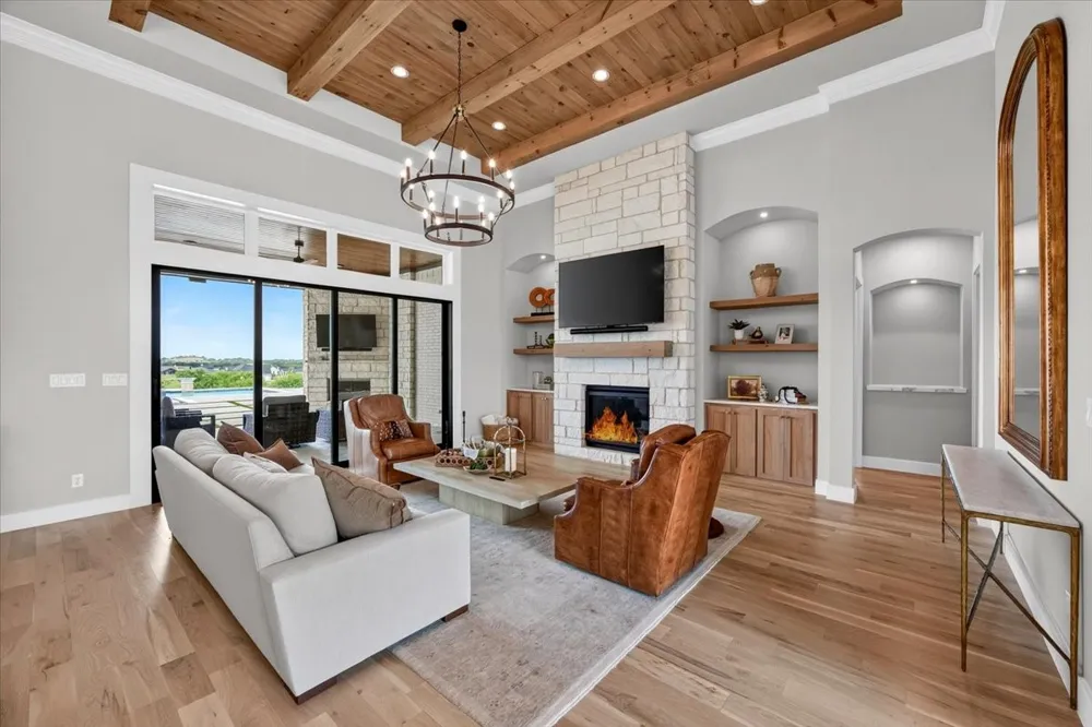 4005 Charleston Peak Aledo, TX 76008