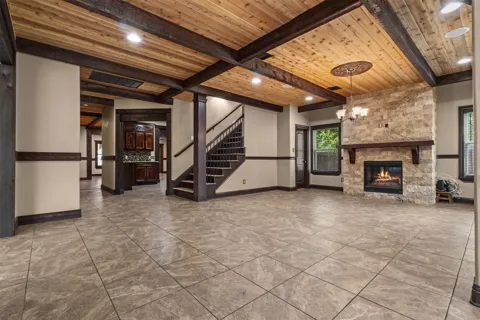 3030 Weisenberger Drive