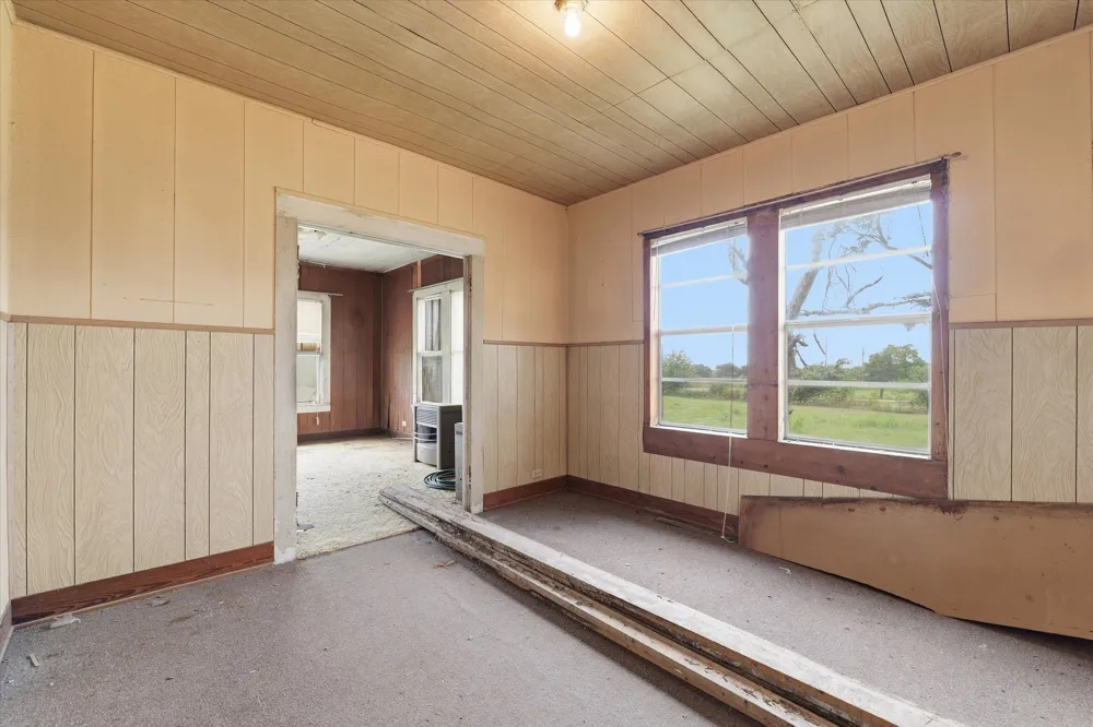10847 Elk Road Axtell, TX 76624