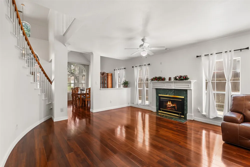 5709 Christy Lane Haltom City, TX 76137