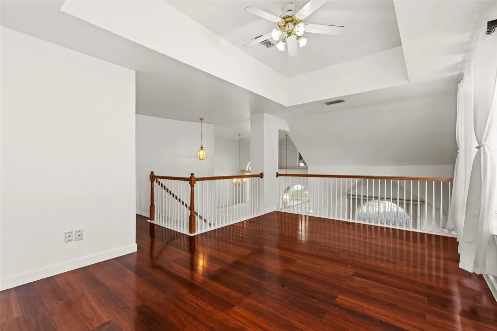 5709 Christy Lane Haltom City, TX 76137