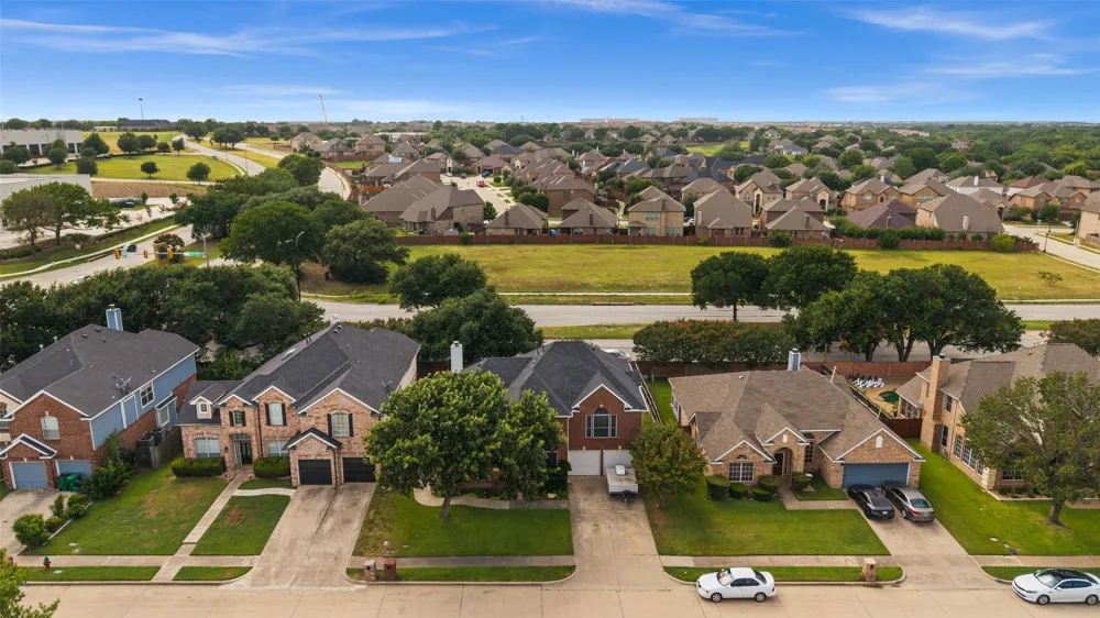 5709 Christy Lane Haltom City, TX 76137