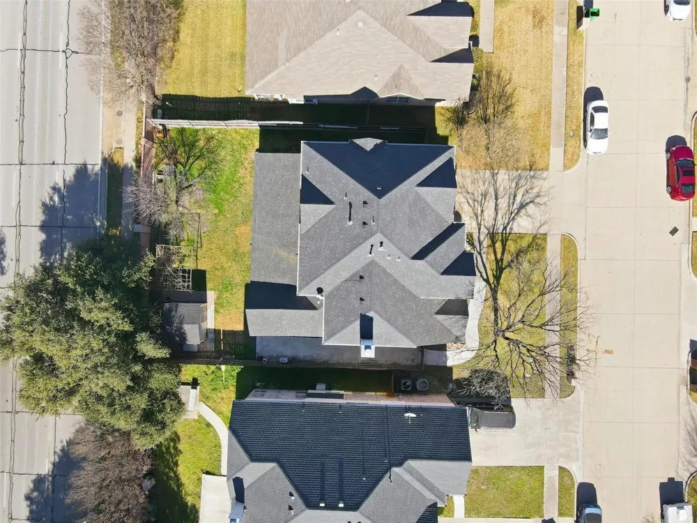 5709 Christy Lane Haltom City, TX 76137