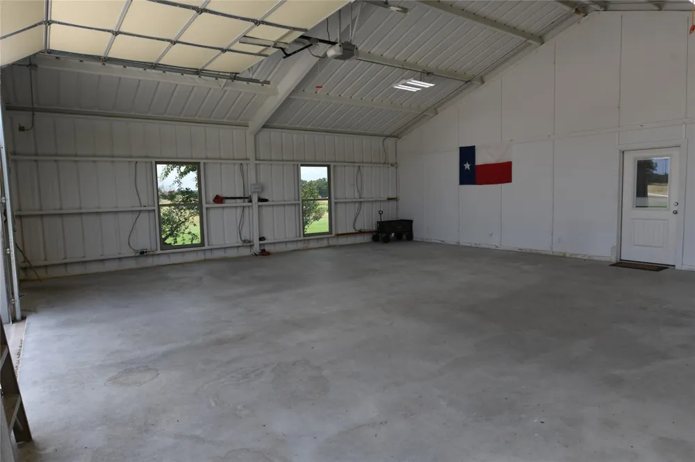 1809 Carminati Road Montague, TX 76251