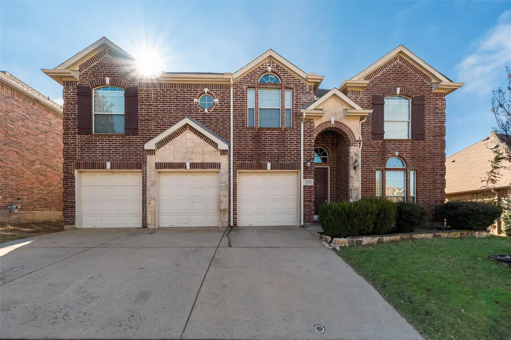 213 Palomino Court Celina, TX 75009