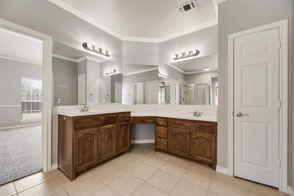 213 Palomino Court Celina, TX 75009