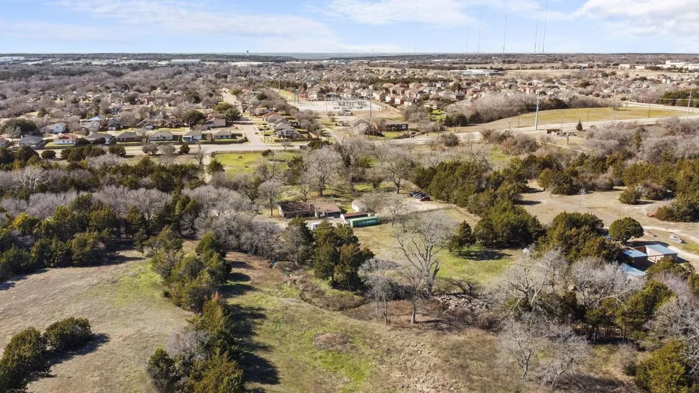 1006 S Clark Road Cedar Hill, TX 75104