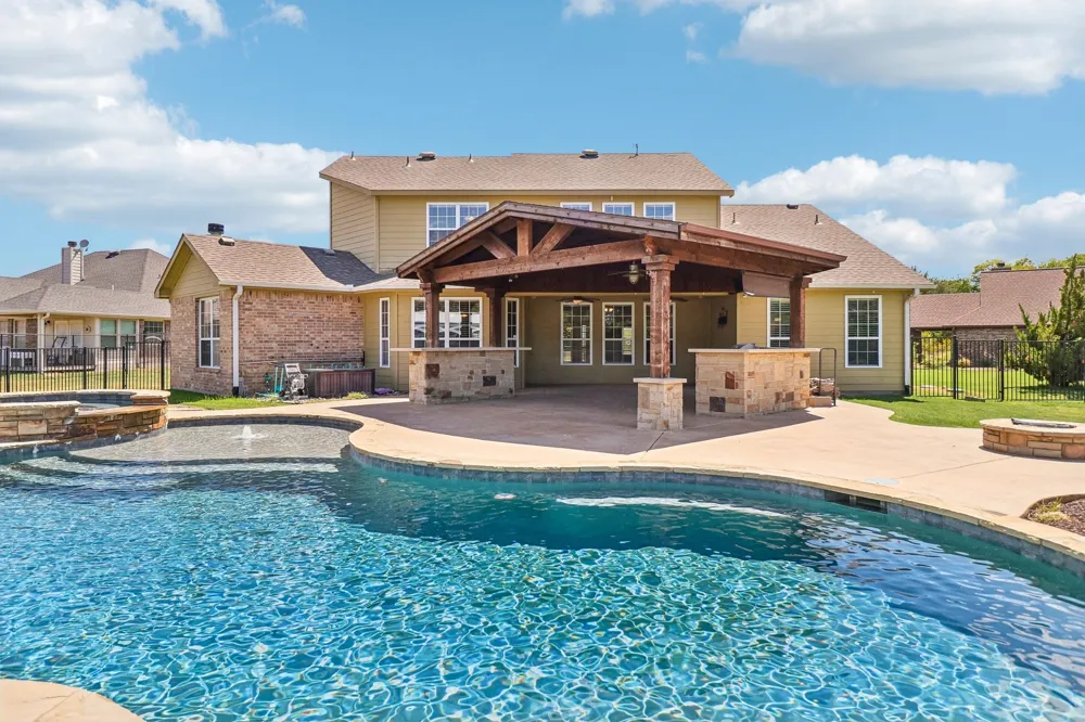 395 Pecan Court Nevada, TX 75173