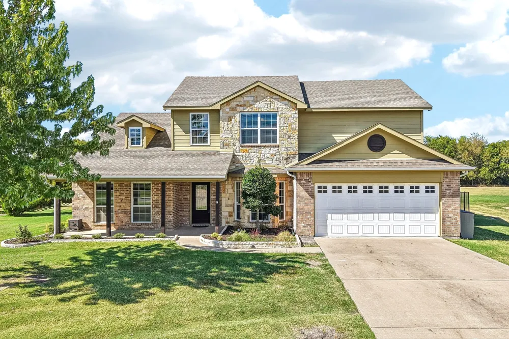 395 Pecan Court Nevada, TX 75173