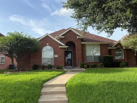 3425 Marsalis Lane