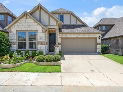 2256 Briar Ridge Trail