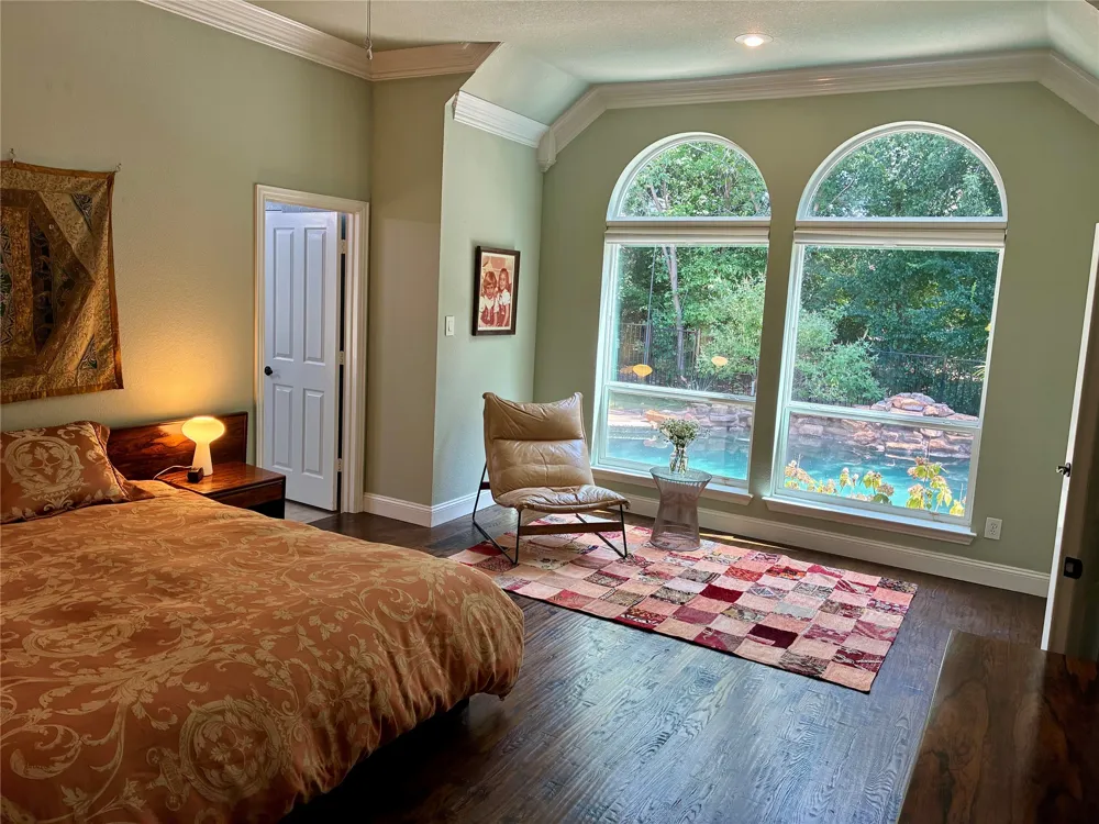 718 Ashleigh Lane Southlake, TX 76092
