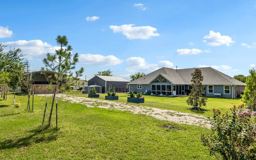 296 Hidden Meadow Trail Leonard, TX 75452