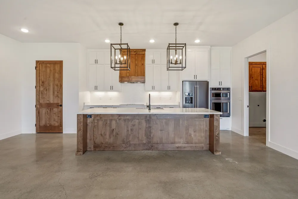 385 Private Road 1733 Stephenville, TX 76401