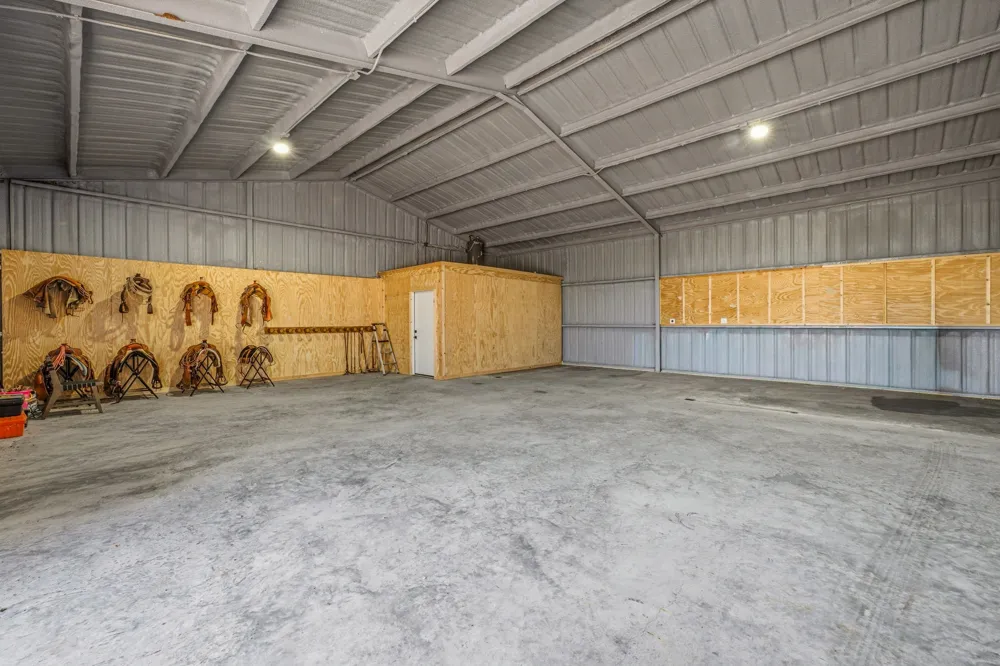 385 Private Road 1733 Stephenville, TX 76401