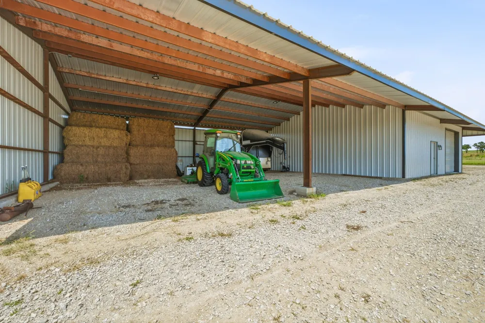 385 Private Road 1733 Stephenville, TX 76401