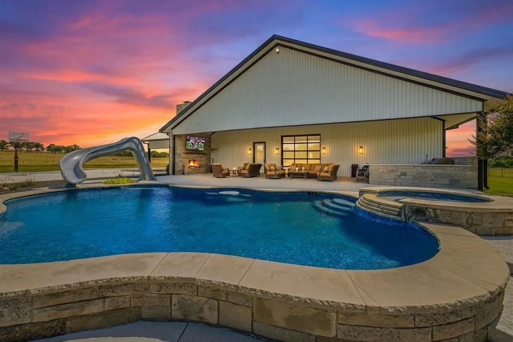 385 Private Road 1733 Stephenville, TX 76401