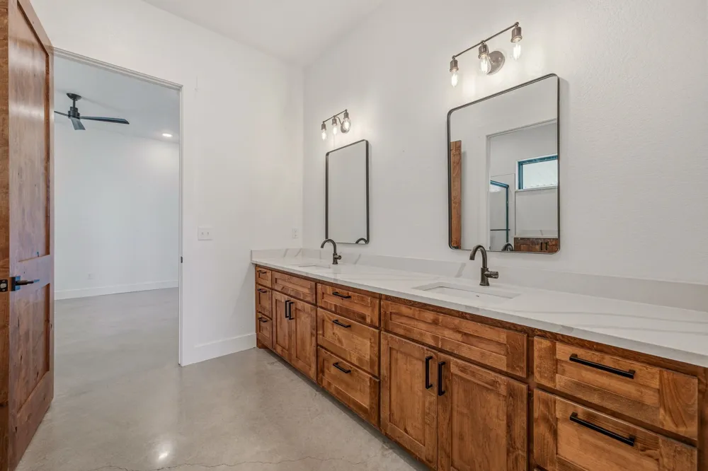 385 Private Road 1733 Stephenville, TX 76401