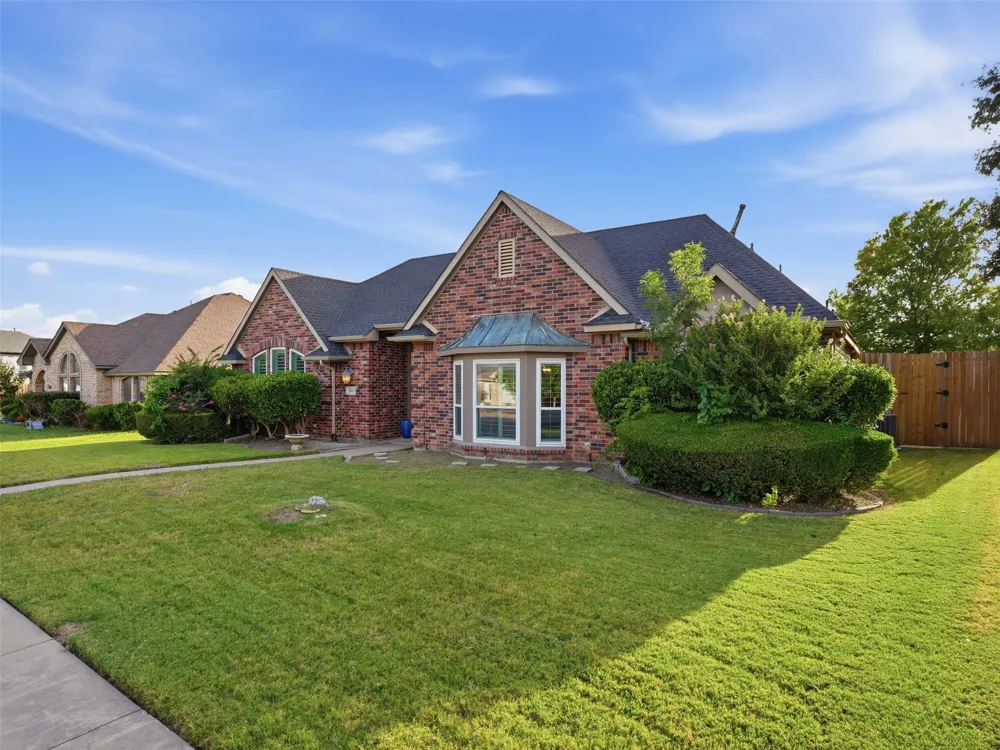 4011 Province Drive Carrollton, TX 75007
