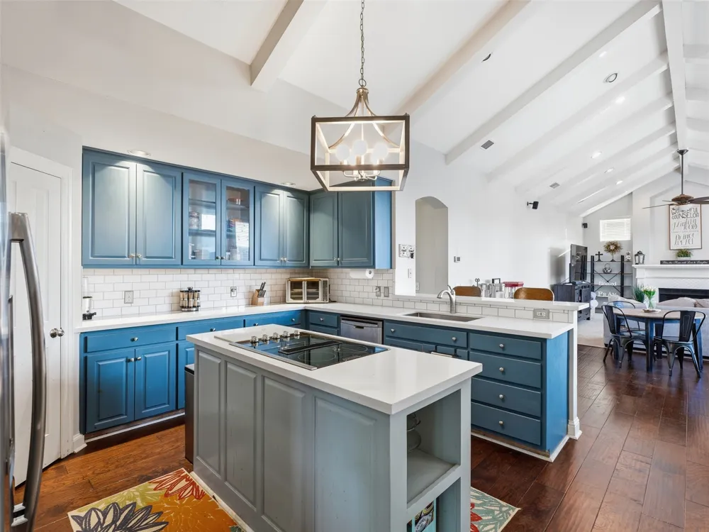 4011 Province Drive Carrollton, TX 75007